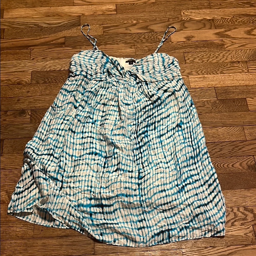 Ann Taylor Blue and White Tie Front Camisole